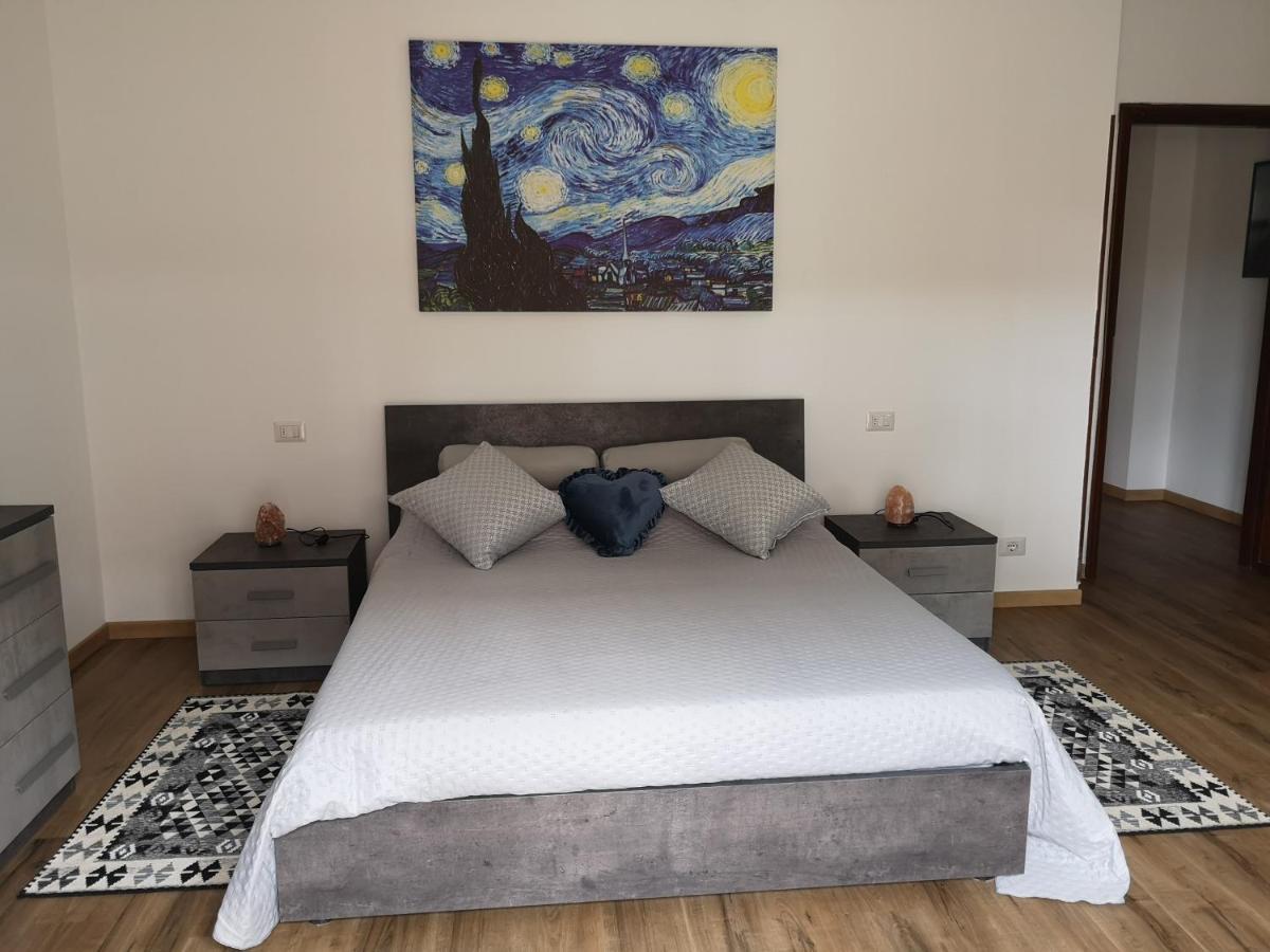 Ai Quattro Ulivi Appartement Peschiera del Garda Buitenkant foto